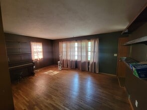 1544 2nd Ave SW in Rochester, MN - Building Photo - Building Photo