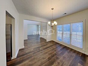 3075 Kings Dr in Kennesaw, GA - Building Photo - Building Photo