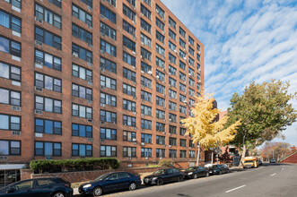 Pelham Bay Towers in Bronx, NY - Building Photo - Building Photo