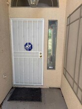 404 Madison Taylor Pl in Las Vegas, NV - Building Photo - Building Photo