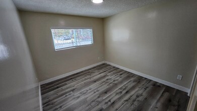 815 N Benton Way in Los Angeles, CA - Building Photo - Building Photo