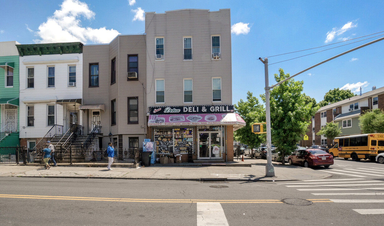 1144 Halsey St in Brooklyn, NY - Building Photo