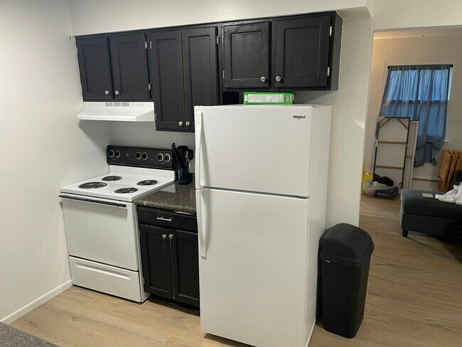 4169 W Ridge Rd in Erie, PA - Building Photo - Building Photo