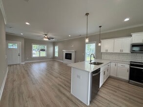 410 S Vance St in Fremont, NC - Building Photo - Building Photo