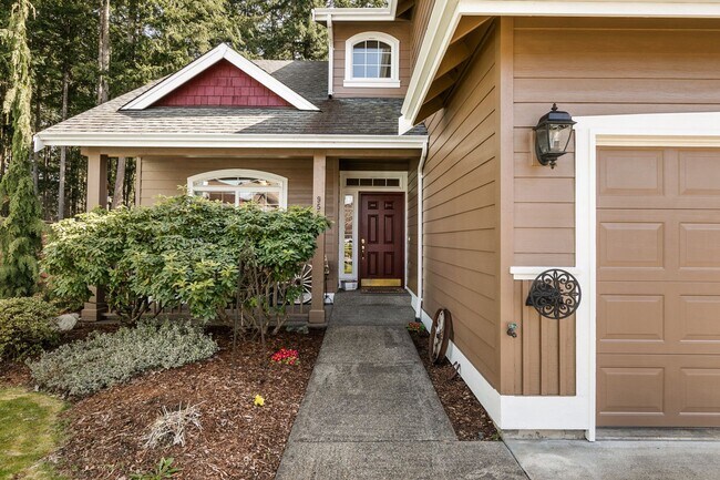 9528 173rd St Ct E in Puyallup, WA - Foto de edificio - Building Photo