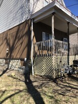 2911 Devlin St, Unit Apt 1 in Pittsburgh, PA - Building Photo - Building Photo