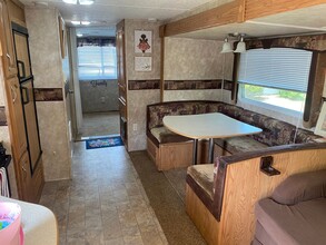 23 Thrasher Ave in Bellport, NY - Building Photo - Building Photo