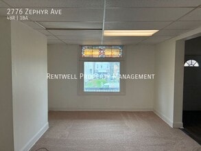 2776 Zephyr Ave in Pittsburgh, PA - Building Photo - Building Photo