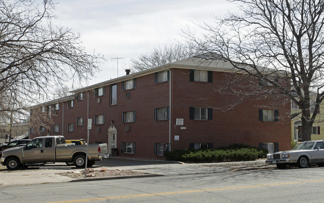 Knight Apartments and Sunlight Townhomes -... in Greeley, CO - Foto de edificio - Building Photo