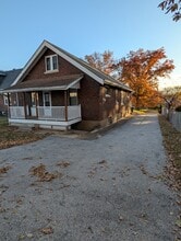 6311 Garesche Ave in St. Louis, MO - Foto de edificio - Building Photo