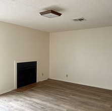 57 W Elmwood Dr in Monroe, LA - Building Photo - Building Photo