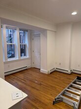 17 Exeter St, Unit B in Boston, MA - Foto de edificio - Building Photo