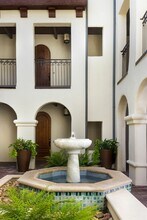 Paseo in Dallas, TX - Foto de edificio - Building Photo