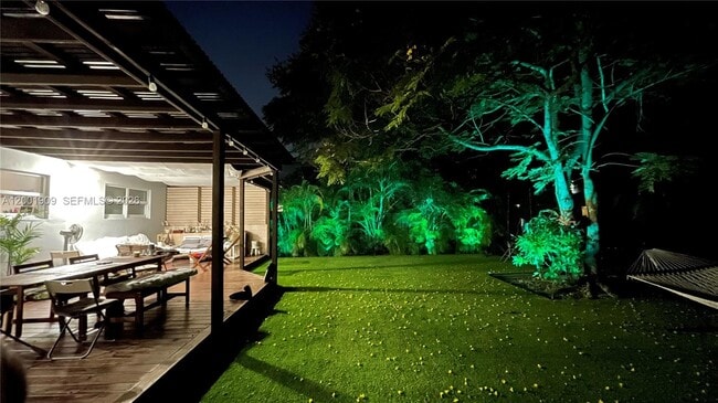 2940 SW 25th Ter in Miami, FL - Building Photo - Building Photo