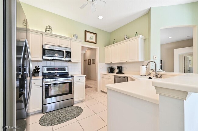 property at 2259 Island Cove Cir
