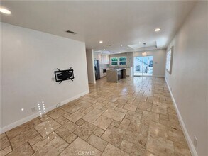 17512 Lanark St in Los Angeles, CA - Building Photo - Building Photo