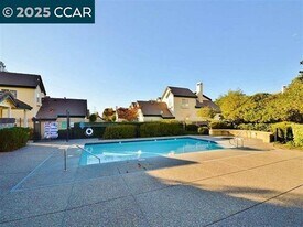 1328 Shell Ln in Clayton, CA - Building Photo