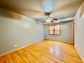 3246 W Warren Blvd in Chicago, IL - Building Photo - Building Photo