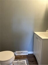 99 Rockdale Rd in Follansbee, WV - Building Photo - Building Photo