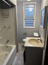 1143 E Webster St in Coal Township, PA - Building Photo - Building Photo