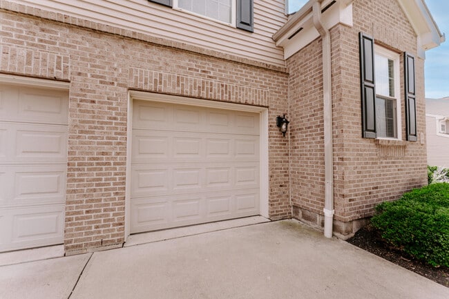 559 Rivers Breeze Dr in Ludlow, KY - Building Photo - Building Photo