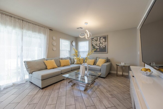 3638 Via El Monte Ave in Las Vegas, NV - Building Photo - Building Photo