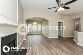 4809 Nature Trail in Austell, GA - Foto de edificio - Building Photo