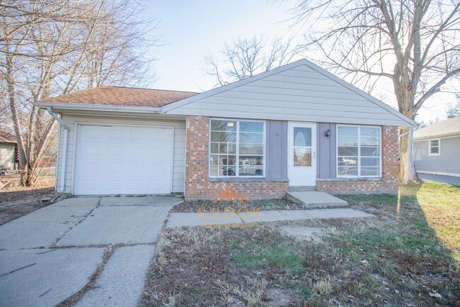 property at 14 S Lobo Ct