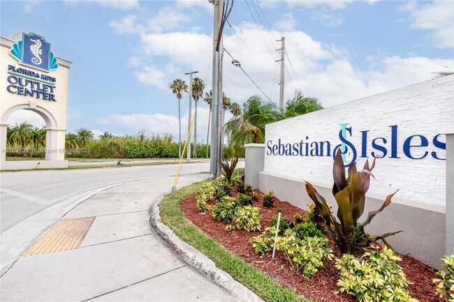 property at 302 NE 1st Ave