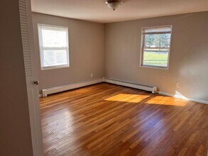 49 Miller St in Blackstone, MA - Building Photo - Building Photo