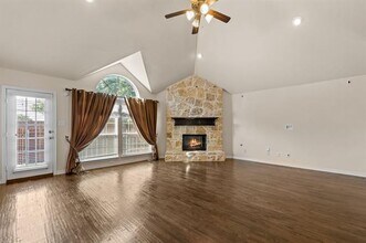 10437 Chantry Ln in Frisco, TX - Building Photo - Building Photo