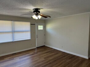 2329 Monroe St in Wilmington, NC - Building Photo - Building Photo