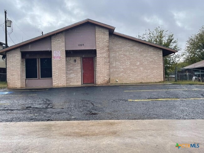 property at 1207 Charisse St