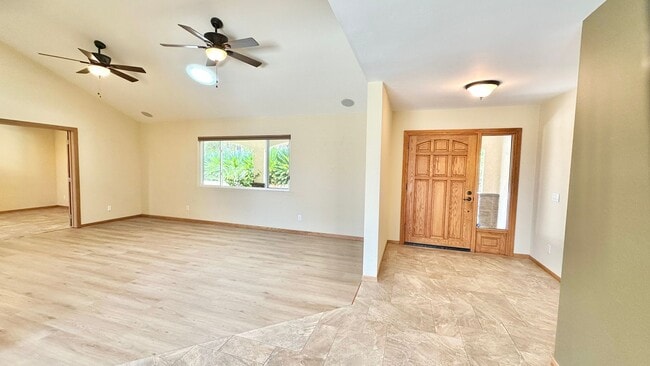 2798 Alta Vista Dr in Fallbrook, CA - Building Photo - Building Photo
