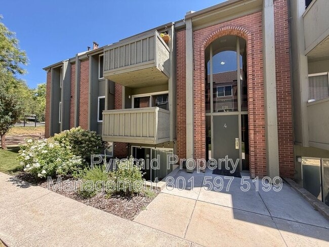 property at 1174 Foothill Dr