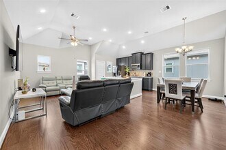 11911 Briarwood Hill Way in Houston, TX - Building Photo - Building Photo