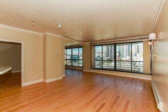300 3rd St in San Francisco, CA - Foto de edificio - Building Photo