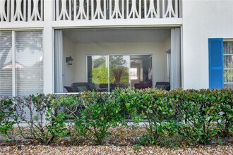 750 Mooring Line Dr in Naples, FL - Building Photo - Building Photo