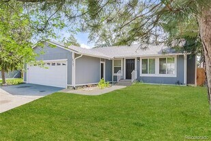 16797 E Mansfield Cir in Aurora, CO - Building Photo