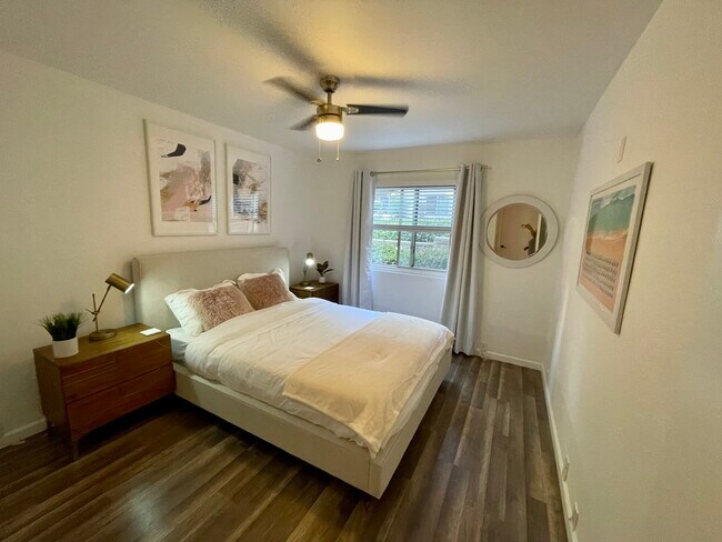 6386 Rancho Mission Rd, Unit 307 in San Diego, CA - Building Photo - Building Photo