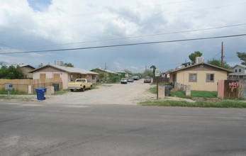 2522-2534 N Estrella Ave in Tucson, AZ - Building Photo - Building Photo