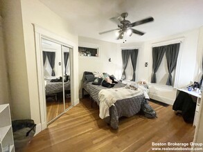 14 Edison Grn, Unit 1 in Boston, MA - Building Photo - Building Photo