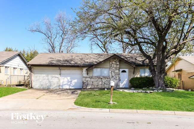 property at 2907 E Mitchell St