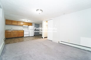 38 S Huntington Ave, Unit 2
