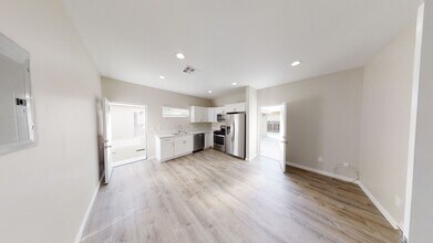 4923 63rd St in San Diego, CA - Building Photo - Building Photo