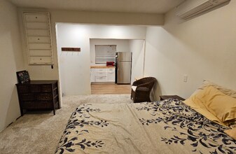 23205 114th Way SE in Kent, WA - Building Photo - Building Photo