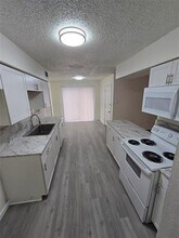 1402 Frio Ln in Garland, TX - Building Photo - Building Photo