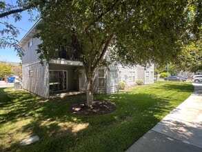 11839 Cloverbrook Ln in Boise, ID - Building Photo - Building Photo