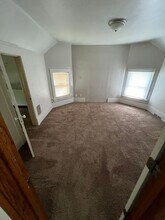 1011 Lincoln Way in Ames, IA - Building Photo - Building Photo