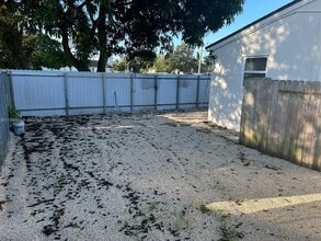 10296 SW 175th St in Miami, FL - Building Photo - Building Photo